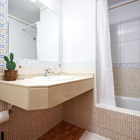 Infinity - Apts Ian Jandia Sur